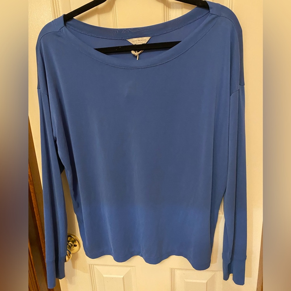 Lucky Brand ***LAST CHANCE***Medium Blue Long Sleeve Shirt Size Medium